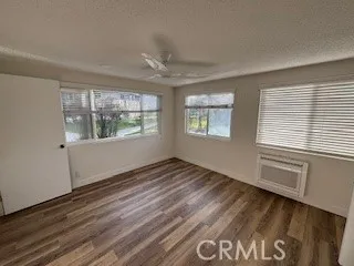 1910 St. John #30a M15, Seal Beach, California 90740