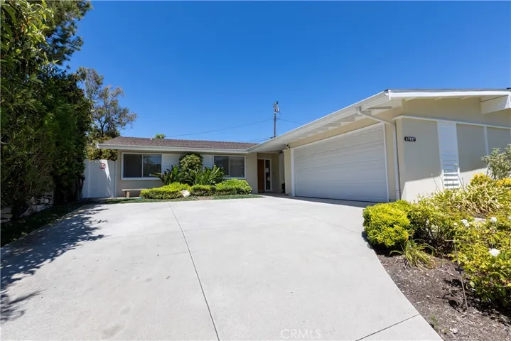 27937 Alvarez Drive, Rancho Palos Verdes, California 90275