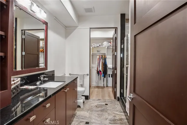 Lots of closet space