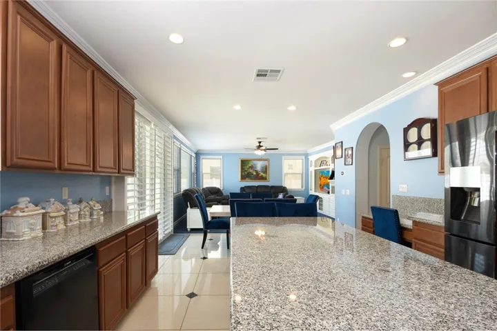 740 Multnomah Court, San Jacinto, California 92582