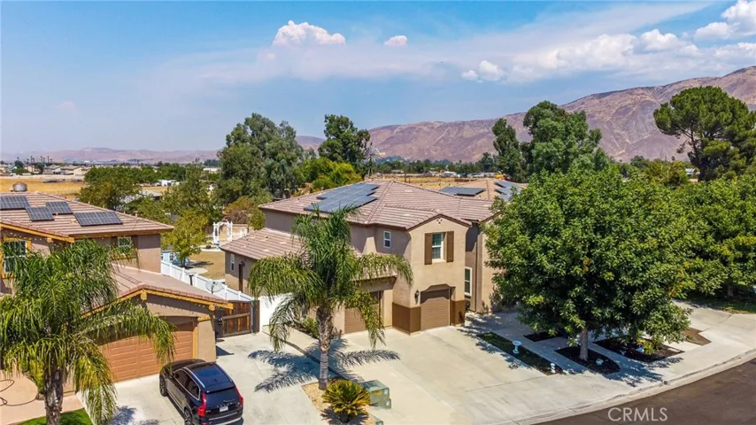 740 Multnomah Court, San Jacinto, California 92582