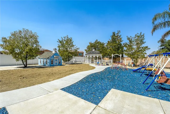740 Multnomah Court, San Jacinto, California 92582