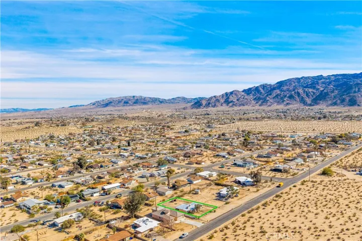 5447 Encelia Drive, 29 Palms, California 92277
