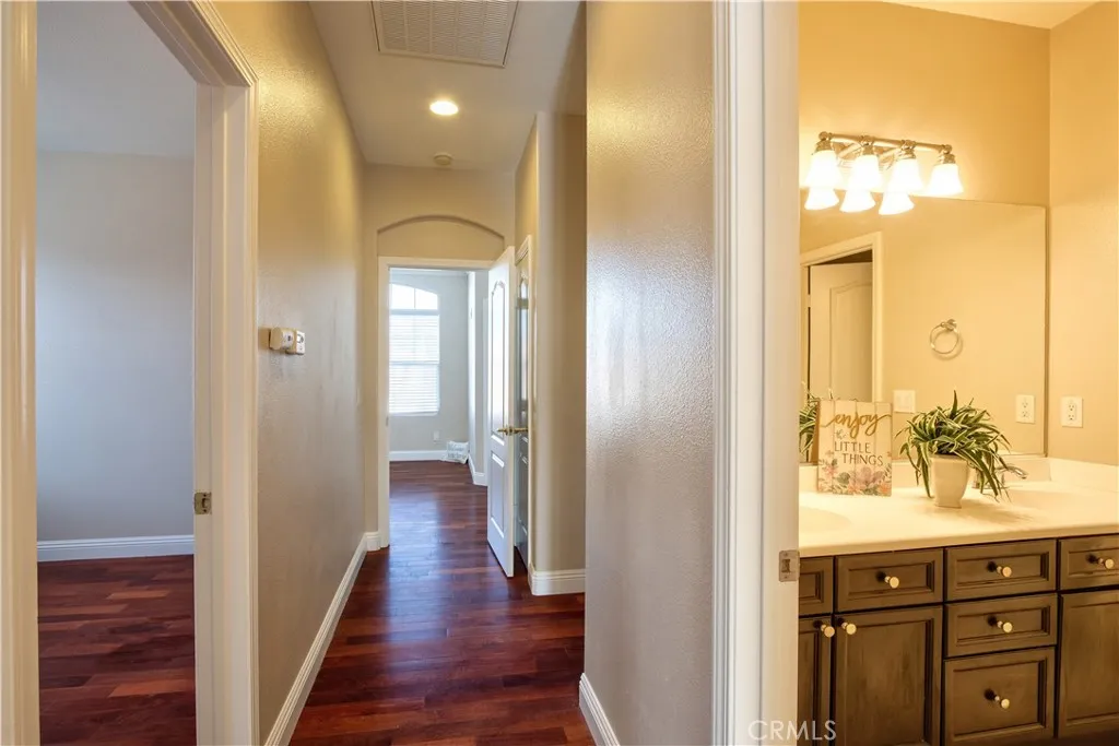 23531 Hobart Court, Murrieta, California 92562 home-pic-36