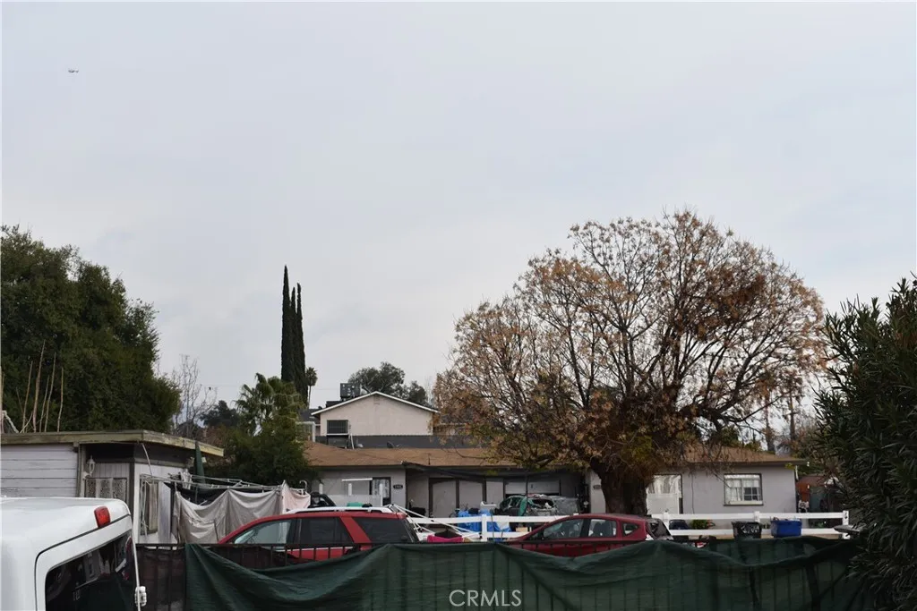 1703 Garden Drive, San Bernardino, California 92404 home-pic-1