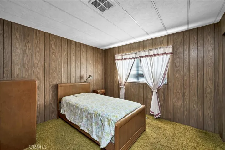Second bedroom