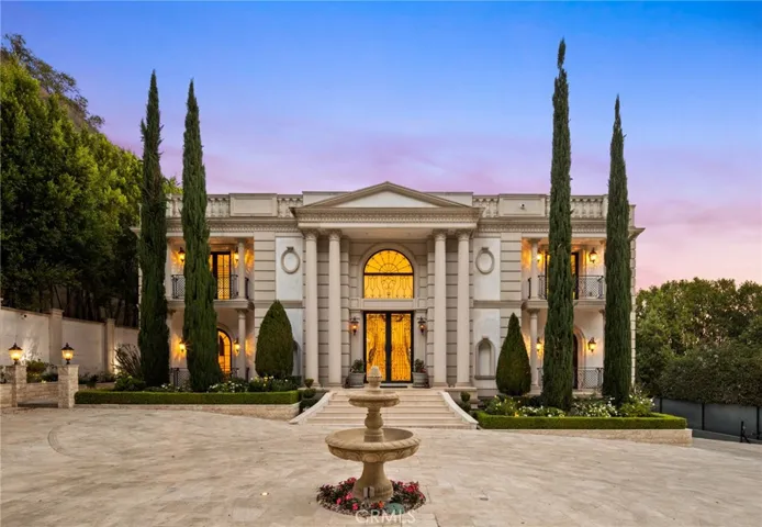 1714 Stone Canyon Road, Los Angeles, California 90077, 8 Bedrooms Bedrooms, ,13 BathroomsBathrooms,Residential,For Sale,Stone Canyon,TR25039616