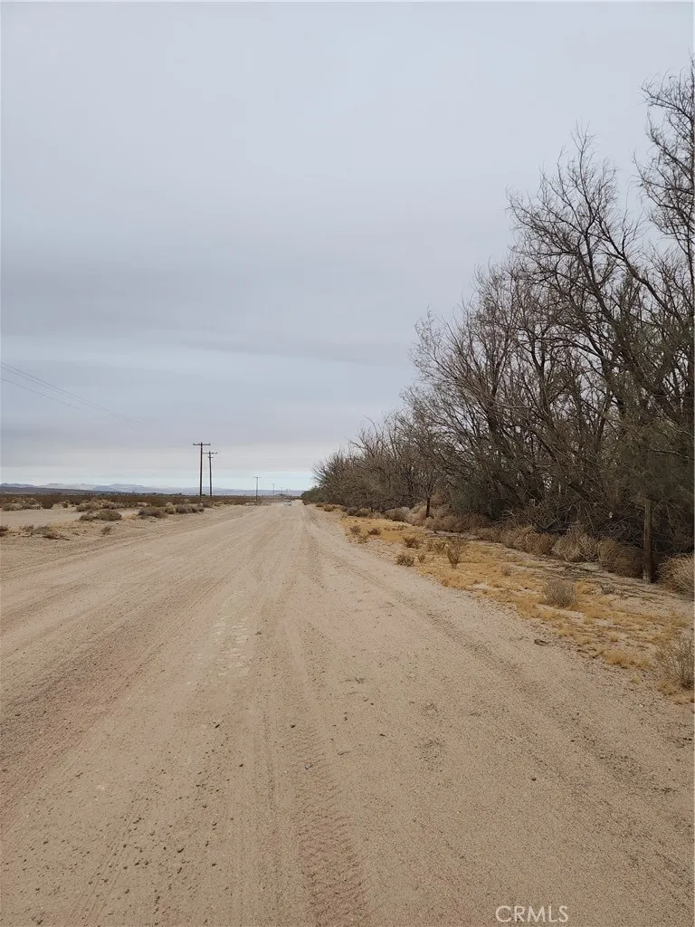 34981 Piute Road, Newberry Springs, California 92365 home-pic-1