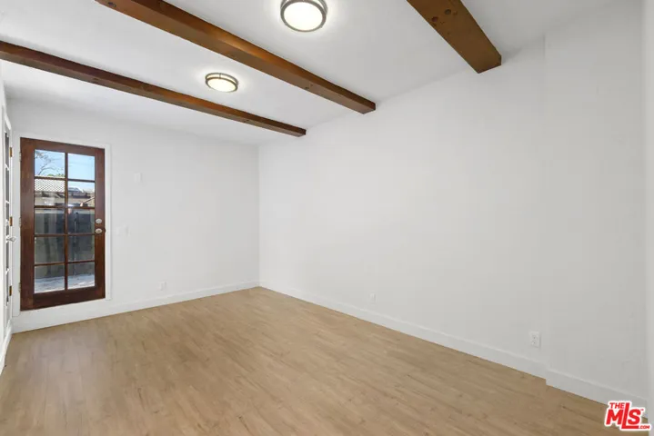 201 S Swall Drive, Beverly Hills, California 90211