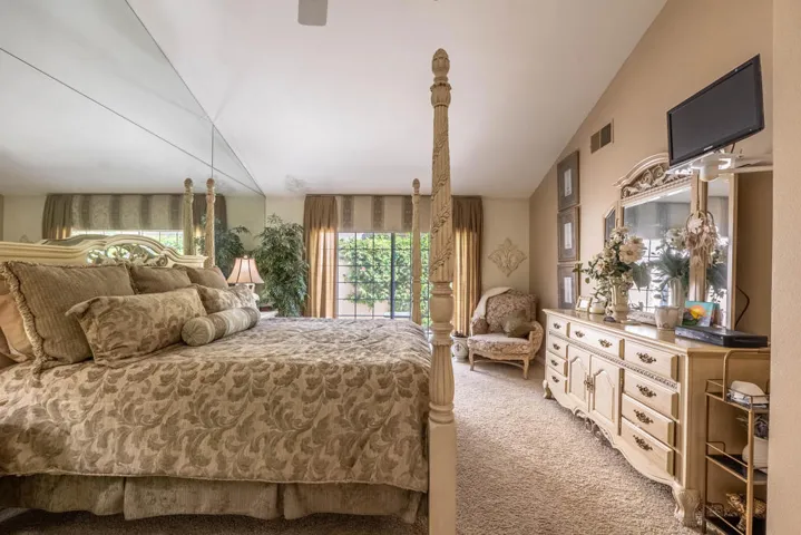 38567 Dahlia Way-37