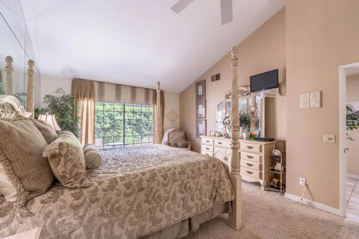 38567 Dahlia Way-38
