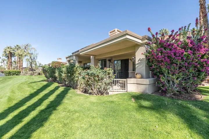 38567 Dahlia Way-53