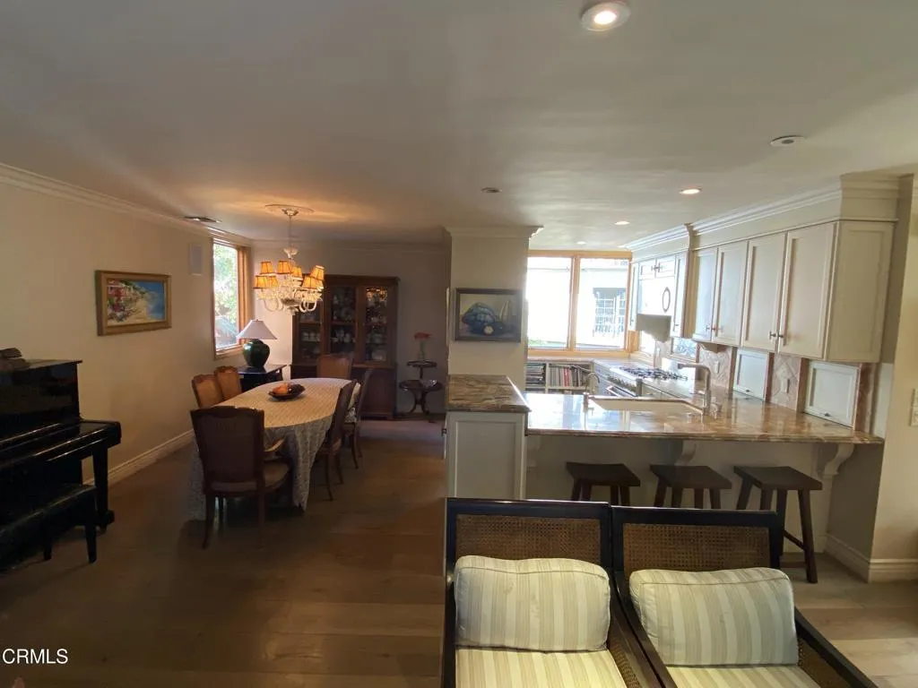 9970 Westwanda Drive, Beverly Hills, California 90210 home-pic-11