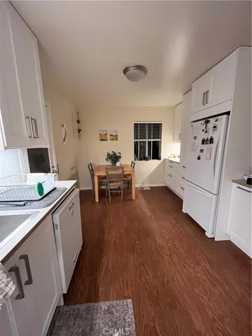 1906 Kitchen