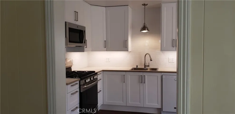 1906 Kitchen