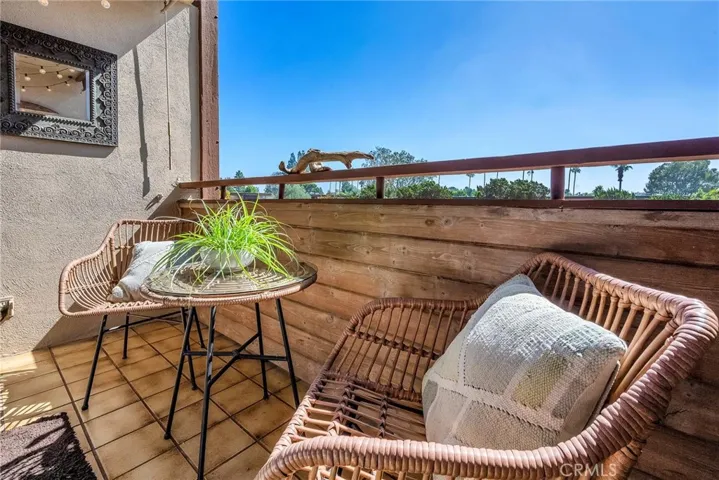 perfect for morning coffee or reading books