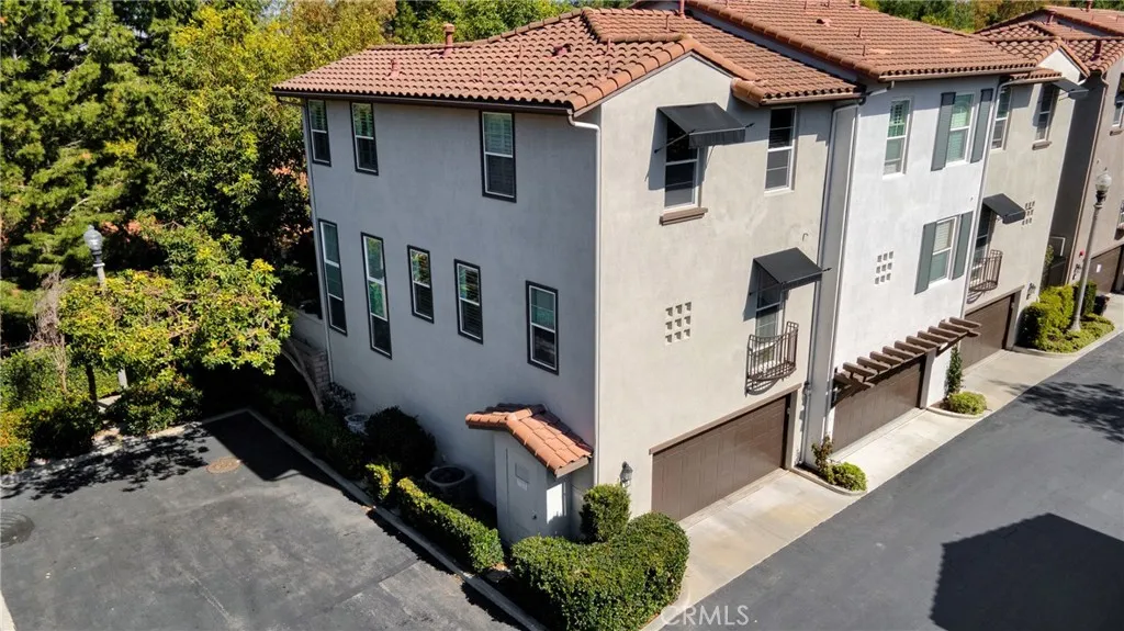 49 Nightshade, Irvine, California 92603 home-pic-1