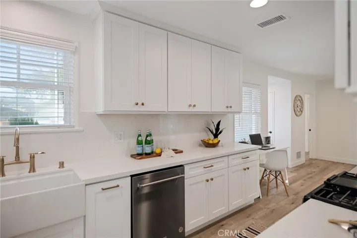 5510 W 142nd Place, Hawthorne, California 90250