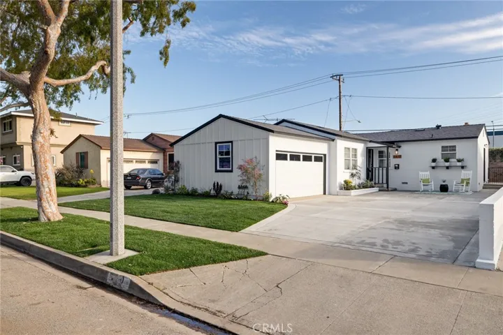 5510 W 142nd Place, Hawthorne, California 90250