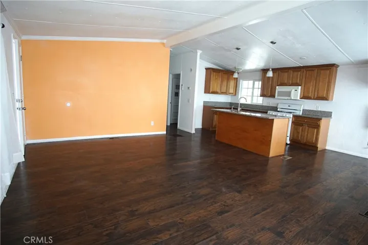 144 Punta Prieta Drive, Perris, California 92571