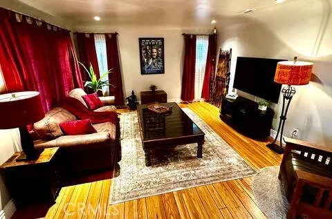916 S Highland Avenue, Los Angeles, California 90036
