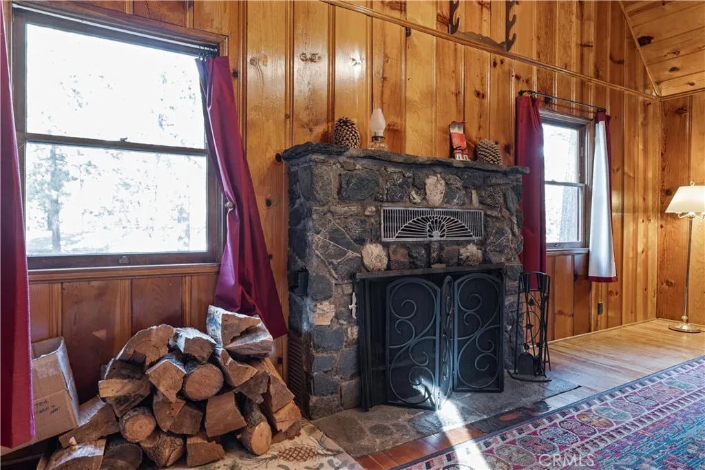 1779 Virginia Street, Wrightwood, California 92397 home-pic-11