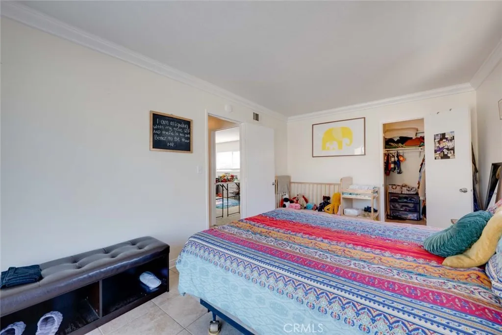 664 Center Street A B  home-pic-65