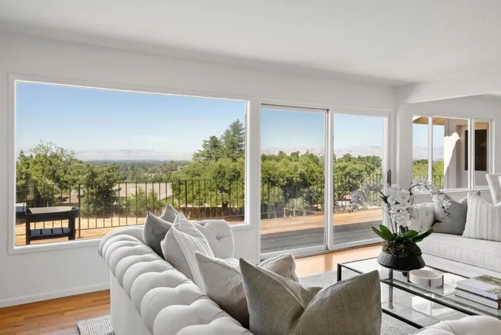 24785 Prospect Avenue, Los Altos Hills, California 94022