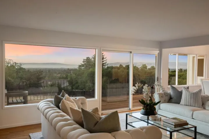 24785 Prospect Avenue, Los Altos Hills, California 94022