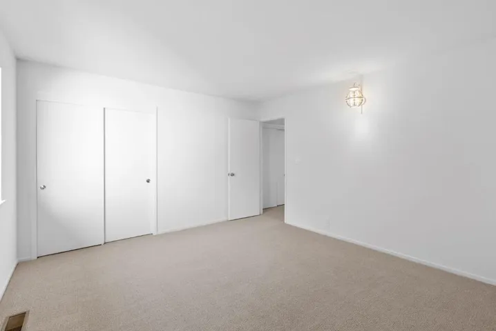 24785 Prospect Avenue, Los Altos Hills, California 94022
