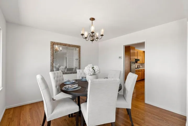 24785 Prospect Avenue, Los Altos Hills, California 94022