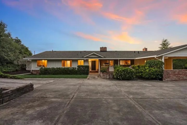 24785 Prospect Avenue, Los Altos Hills, California 94022