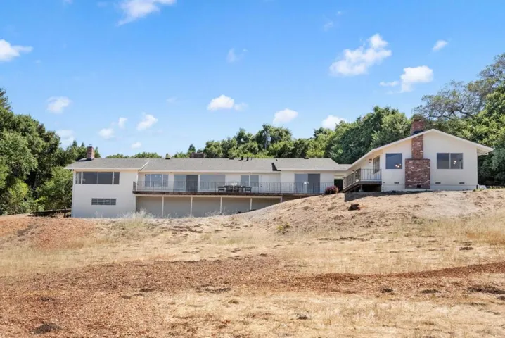 24785 Prospect Avenue, Los Altos Hills, California 94022