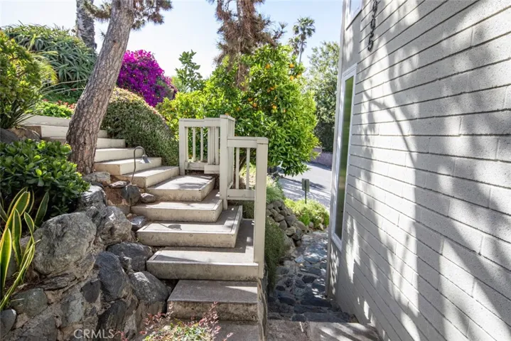2995 Terry Road, Laguna Beach, California 92651