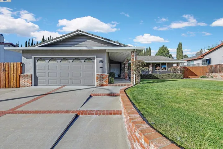 2704 Briarwood Dr, Livermore, California 94551