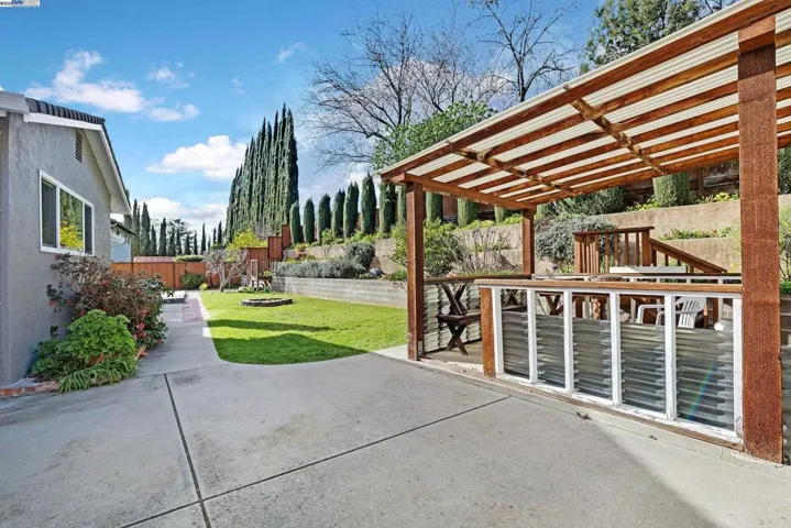 2704 Briarwood Dr, Livermore, California 94551