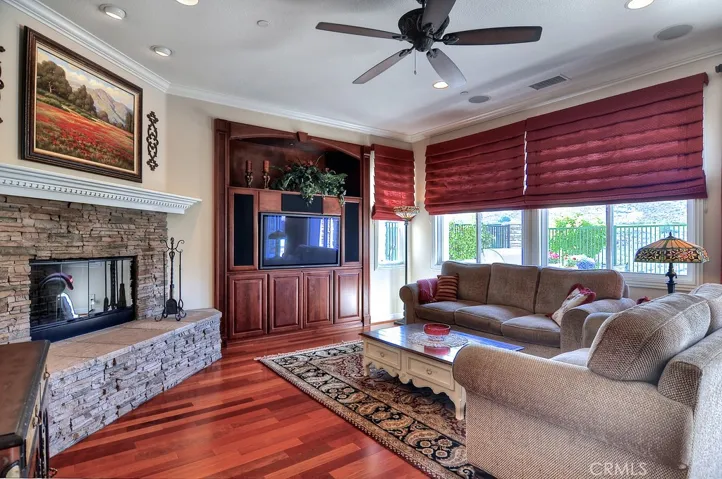 18723 Pimlico, Yorba Linda, California 92886