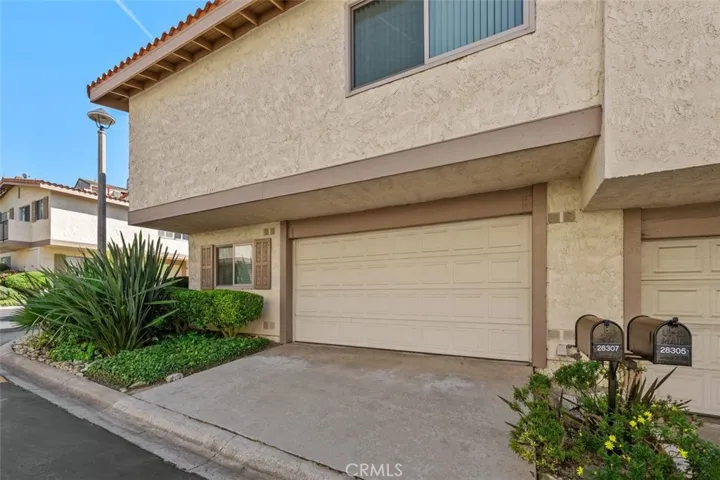 28307 Ridgefalls Court, Rancho Palos Verdes, California 90275