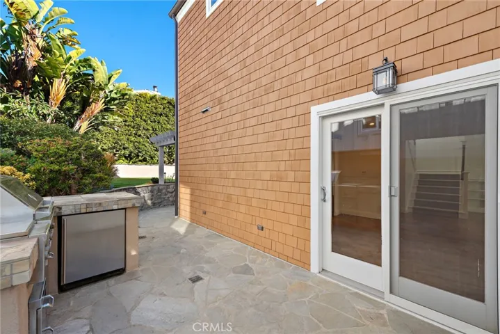 1020 La Mirada Street, Laguna Beach, California 92651