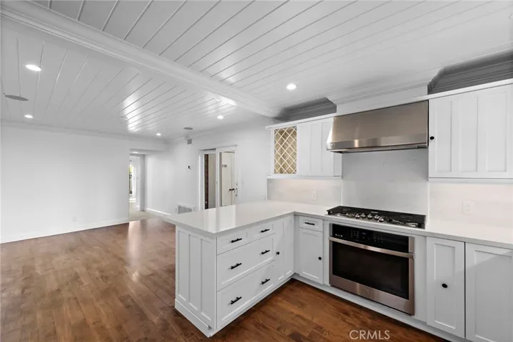 1020 La Mirada Street, Laguna Beach, California 92651