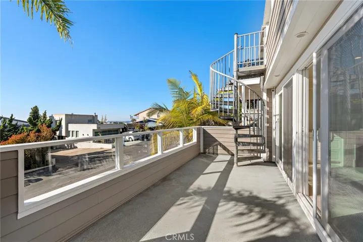 1020 La Mirada Street, Laguna Beach, California 92651