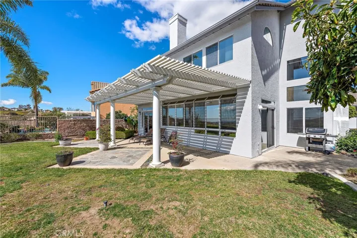 21485 Silvertree Lane, Rancho Santa Margarita, California 92679