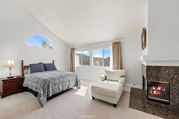 21485 Silvertree Lane, Rancho Santa Margarita, California 92679