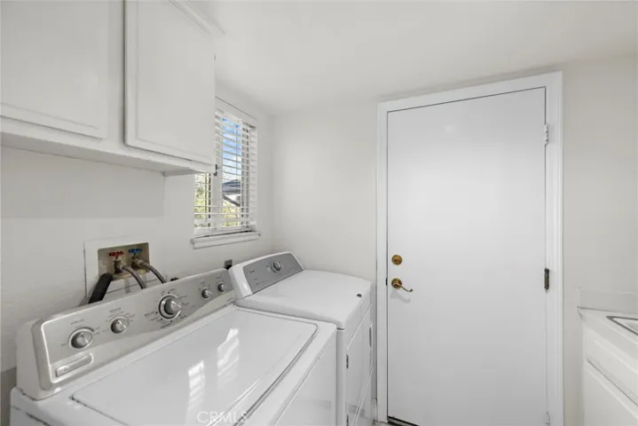 21485 Silvertree Lane, Rancho Santa Margarita, California 92679