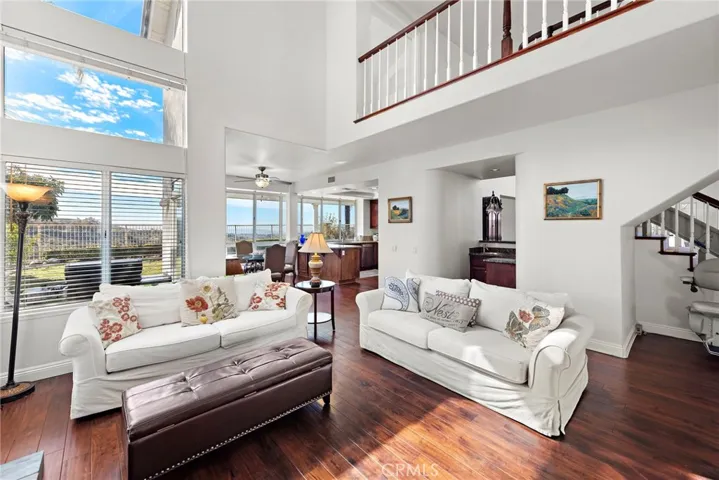 21485 Silvertree Lane, Rancho Santa Margarita, California 92679