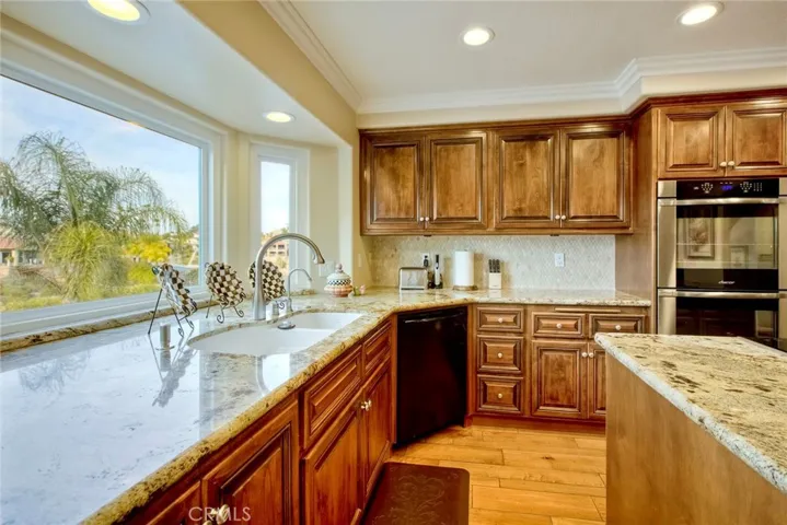 Granite kitchen with Dacor double oven
