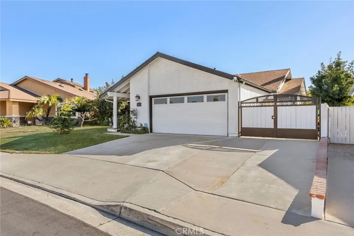 6036 Oak Meadow Drive, Yorba Linda, California 92886