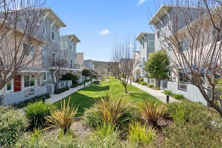 826 Lawrence Drive, San Luis Obispo, California 93401
