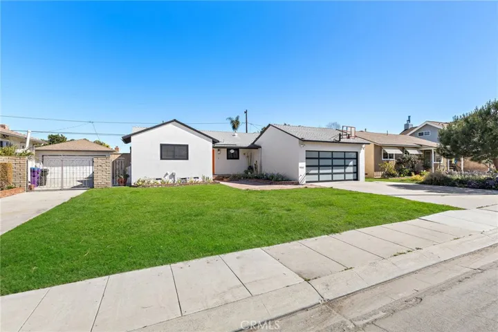 2236 Faust Avenue, Long Beach, California 90815