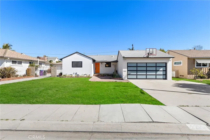 2236 Faust Avenue, Long Beach, California 90815